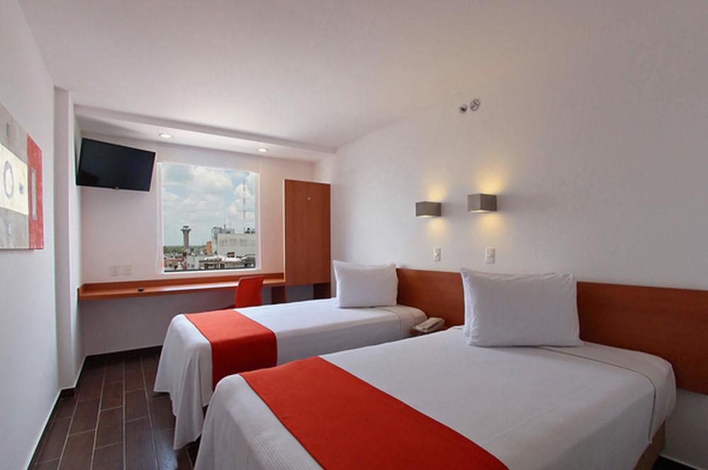 One 3* Irapuato