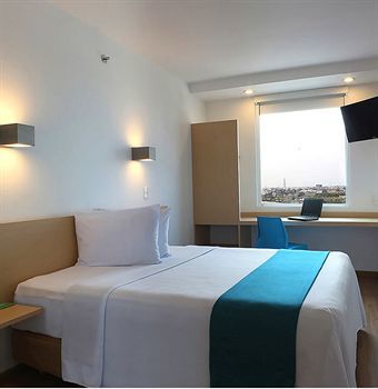 Hotel One